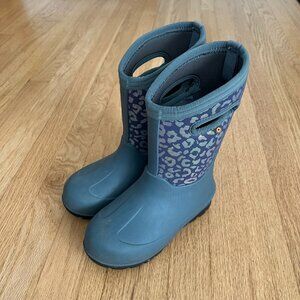 Bogs Kid's Neo-Classic Leopard Waterproof Insulated Winter Boots Youth Size 1